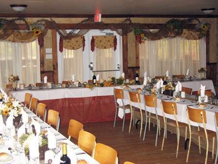 Salle réception décorée automne Victoriaville